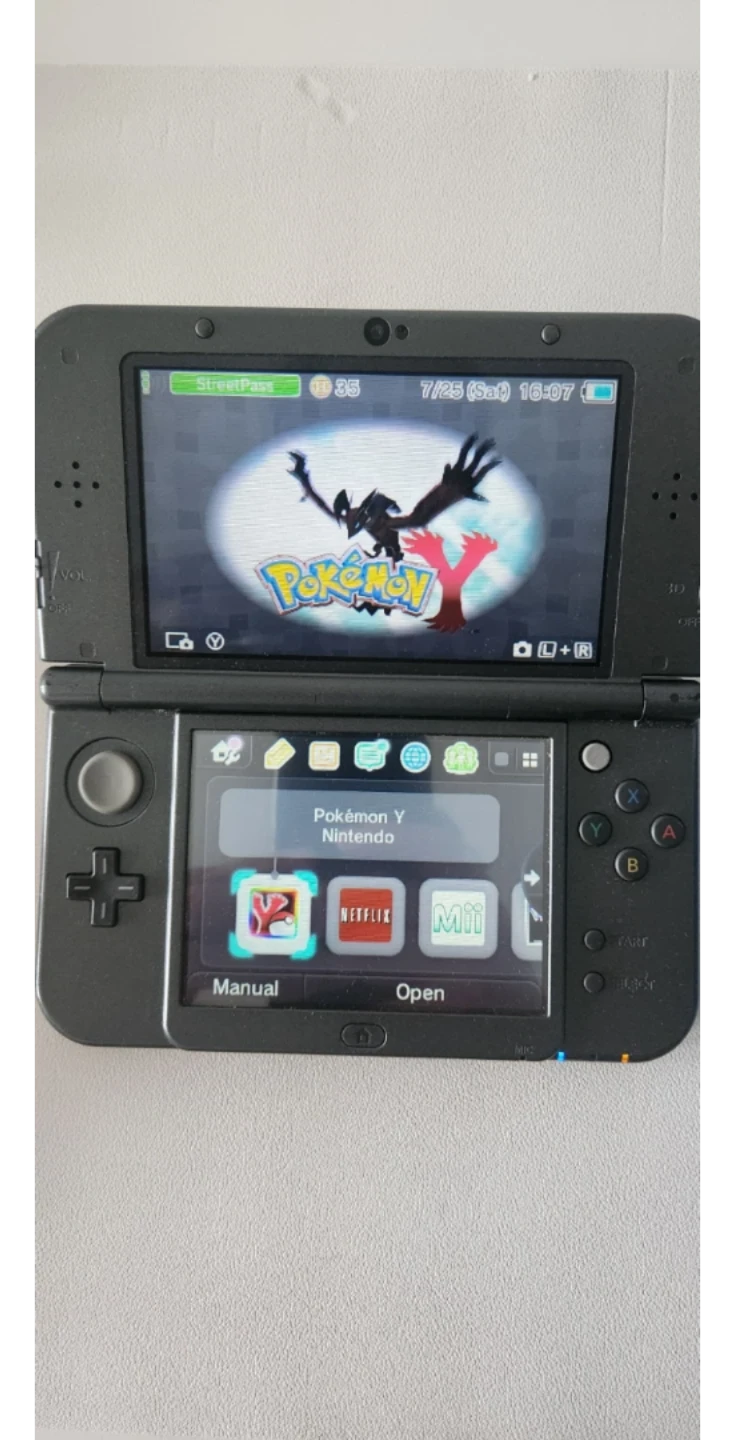 Pokemon Y Nintendo 3DS Game - photo 3