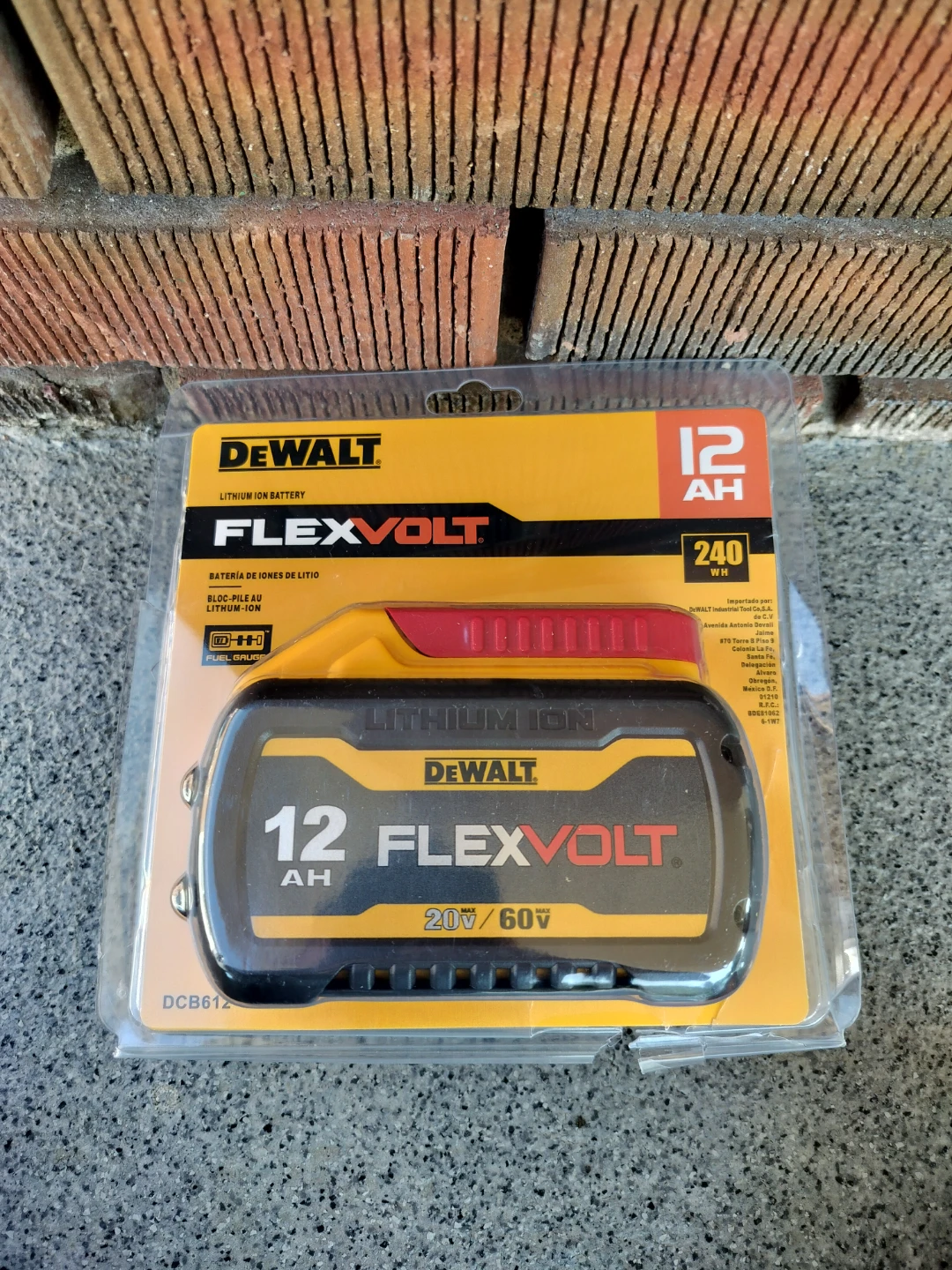 DeWalt FlexVolt 12 Ah Lithium Ion Battery