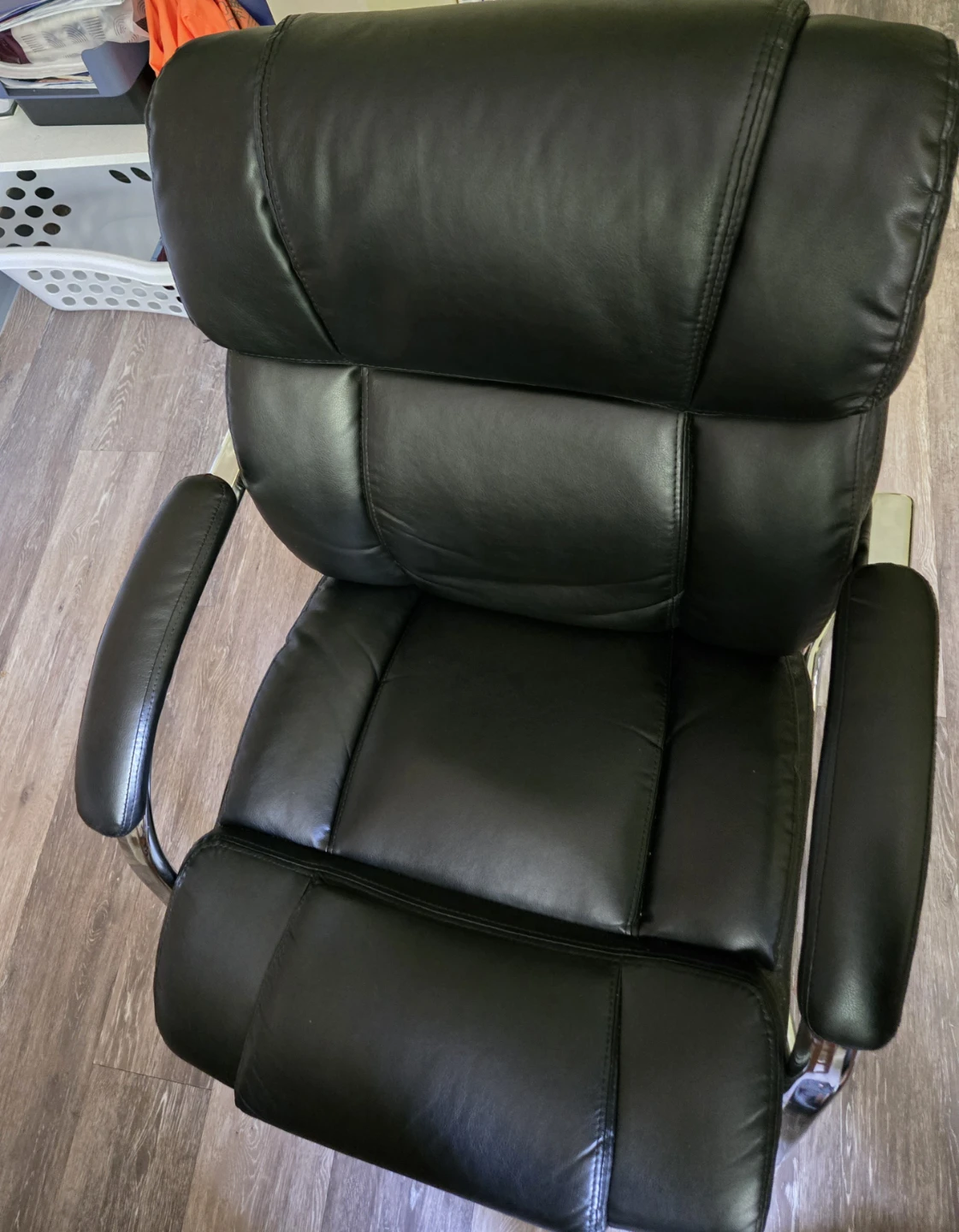 Black Executive Office Chair - photo 3