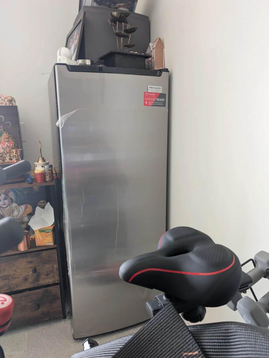 Frigidaire Gallery 7 cu. ft. Upright Convertible Fridge/Freezer - photo 2