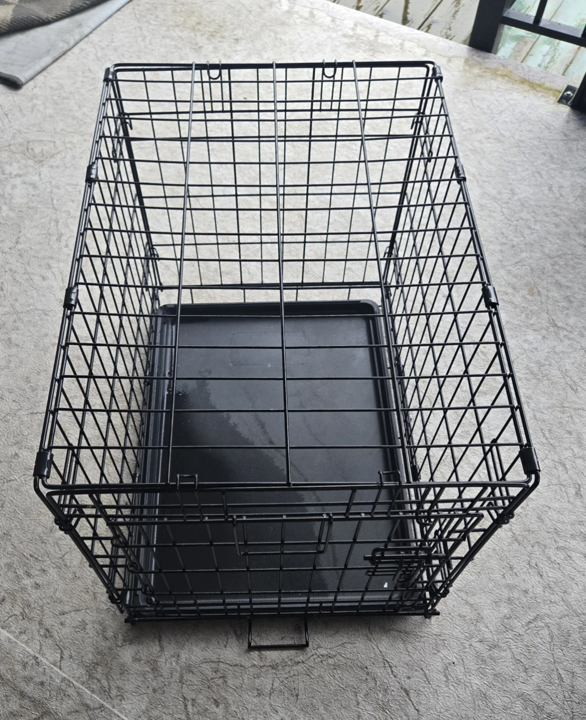 Black Wire Dog Crate with Tray