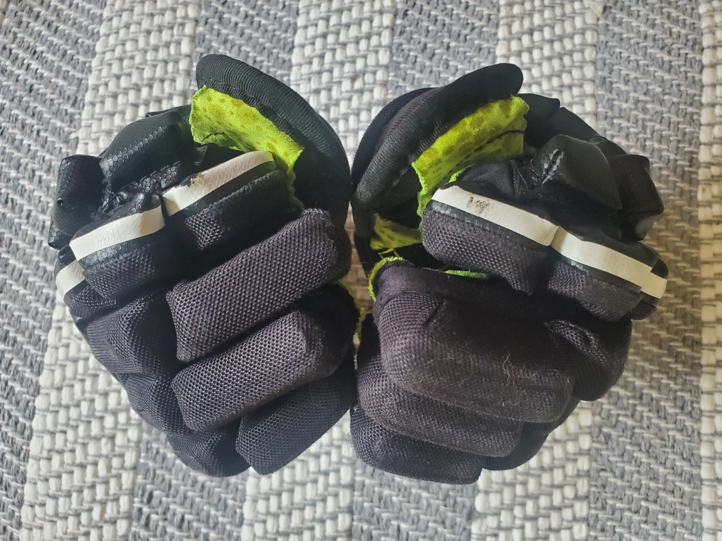 Hockey gloves- Bauer 10 inch gloves - photo 4