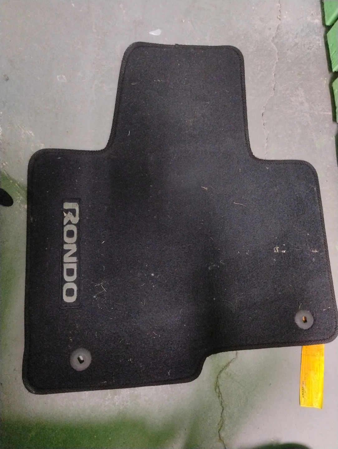 Toyota Corolla Rondo Floor Mats - photo 2