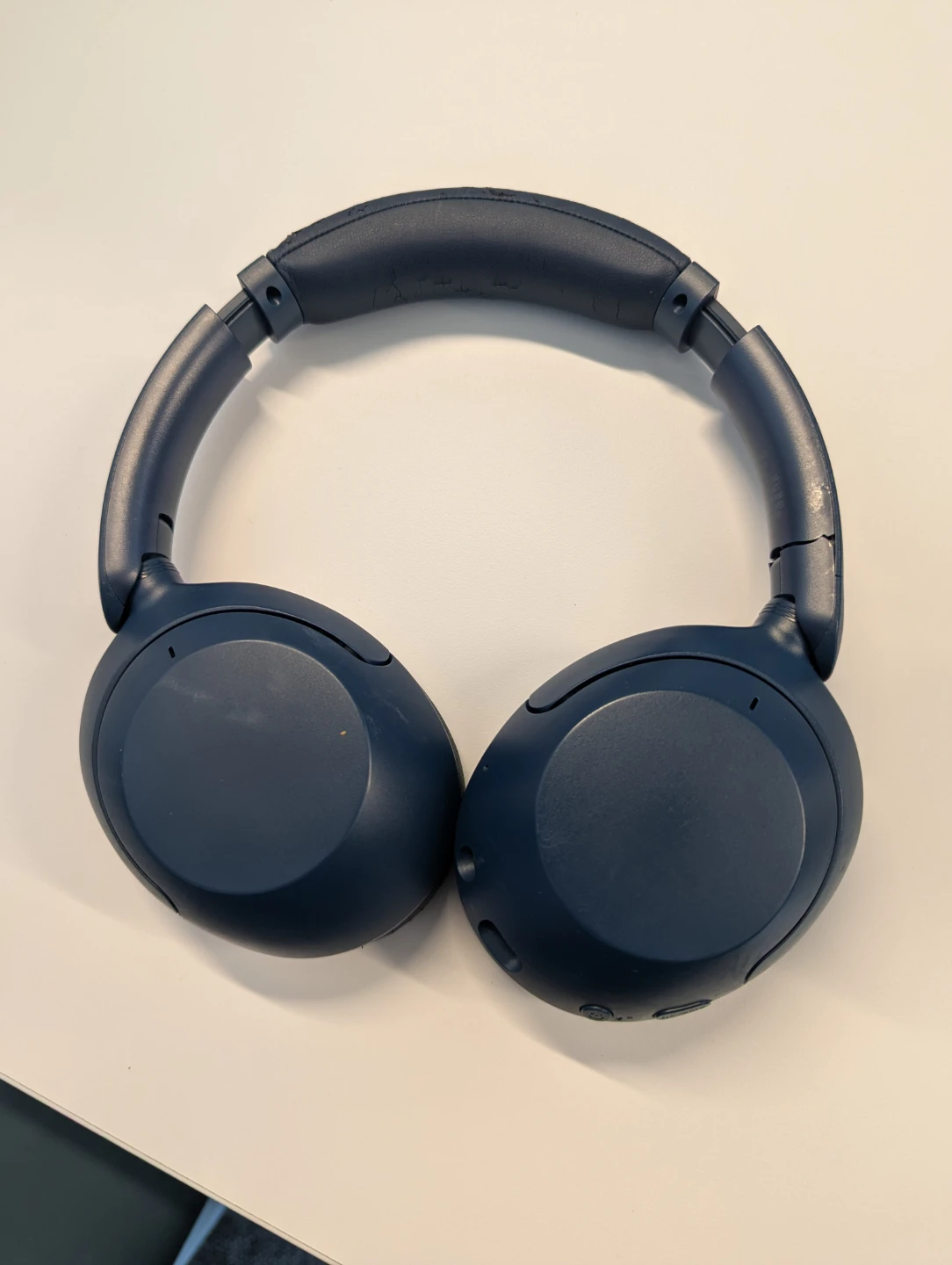 Sony WH-XB910N Wireless Noise Cancelling Headphones - photo 2
