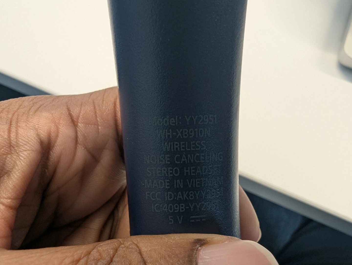 Sony WH-XB910N Wireless Noise Cancelling Headphones - photo 3