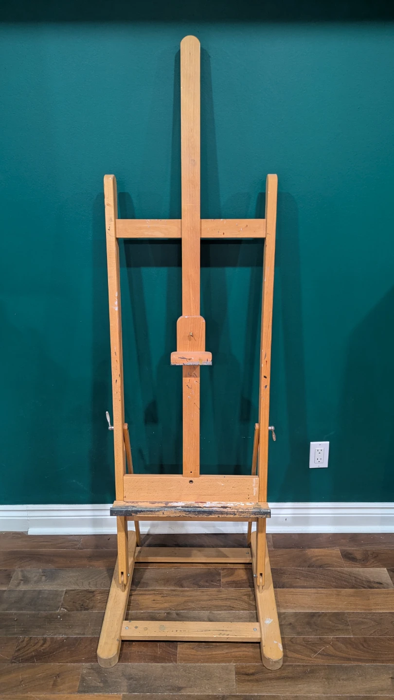 Easel