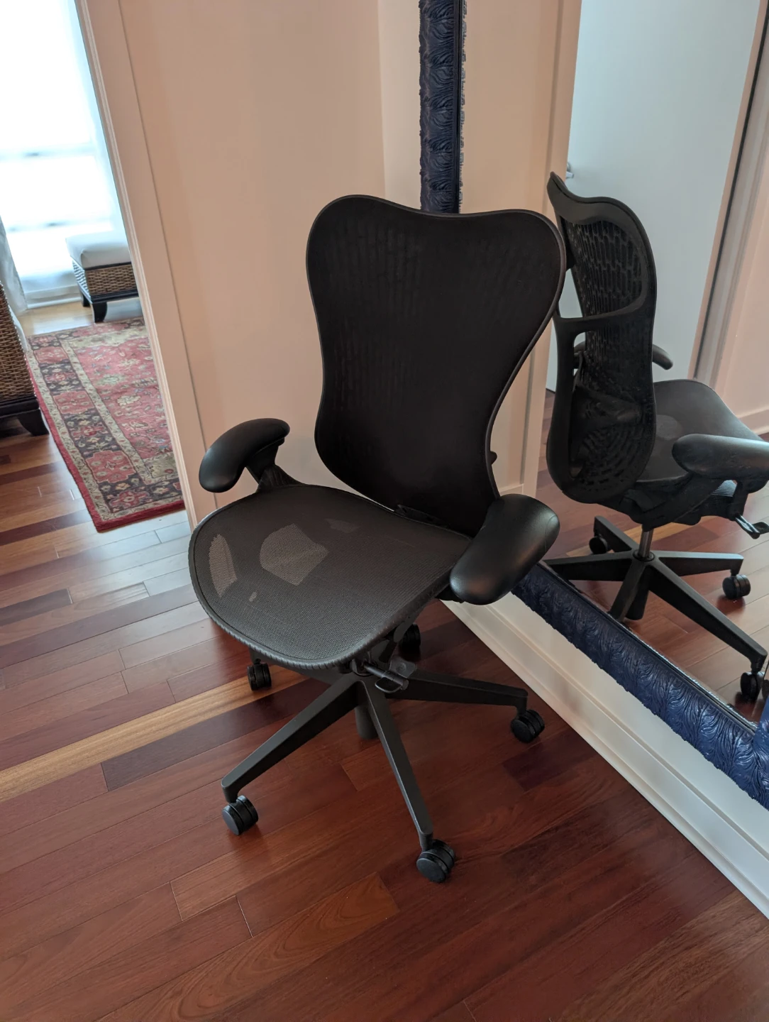 Herman Miller Mira Office Chair - photo 3