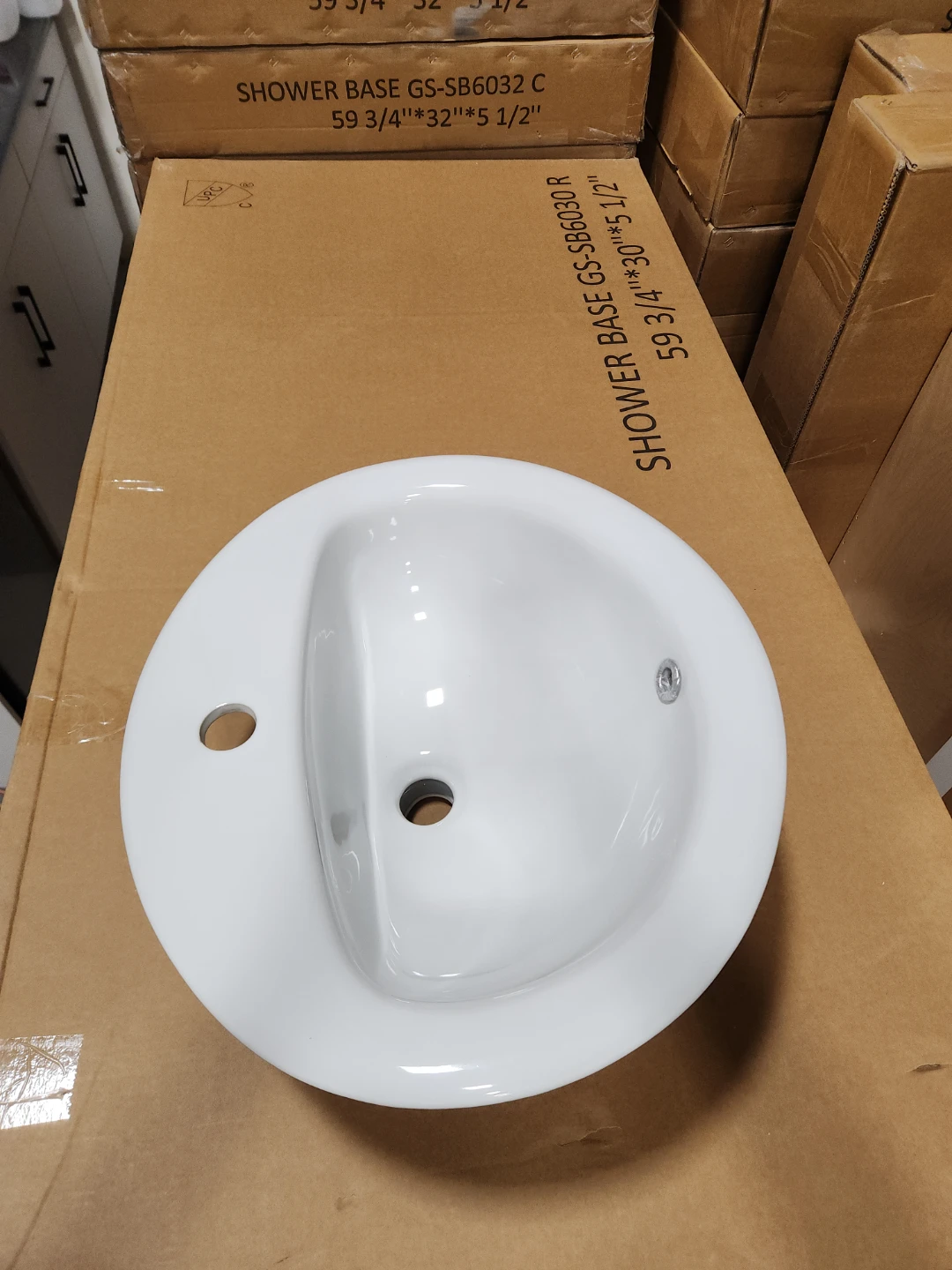 Washrrom sink