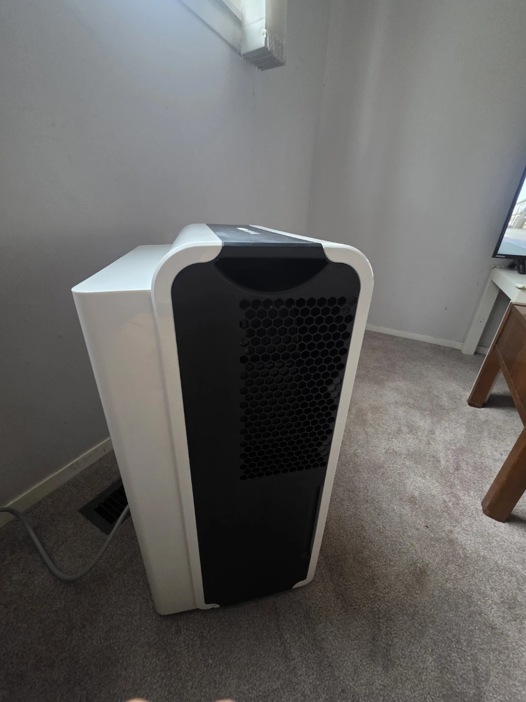 Danby Dehumidifier - photo 4