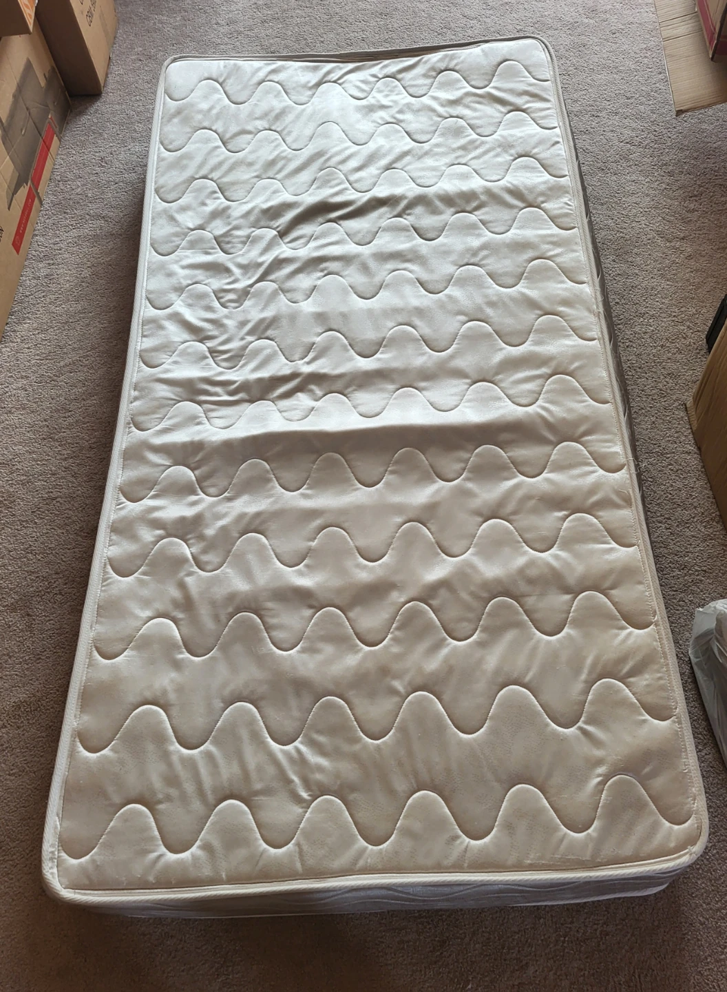 Twin Mattress & Box Spring Set - Clean & Great Condition - photo 4