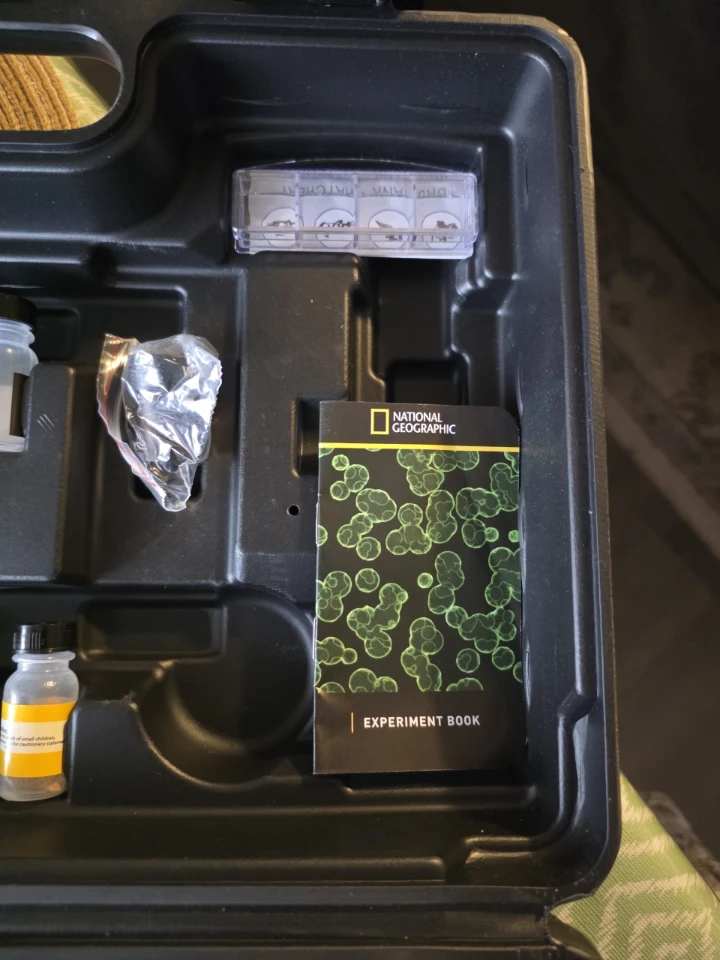National Geographic 40X-1600X Microscope Set - photo 3
