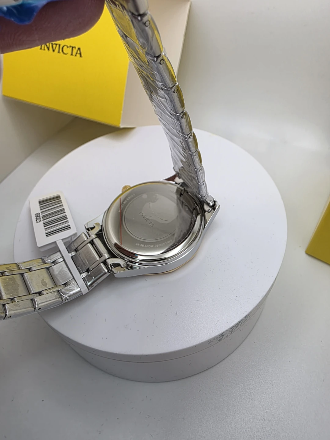 Invicta 69023 Women's Two Tone Quartz Watch Silver Dial Crystal - photo 4
