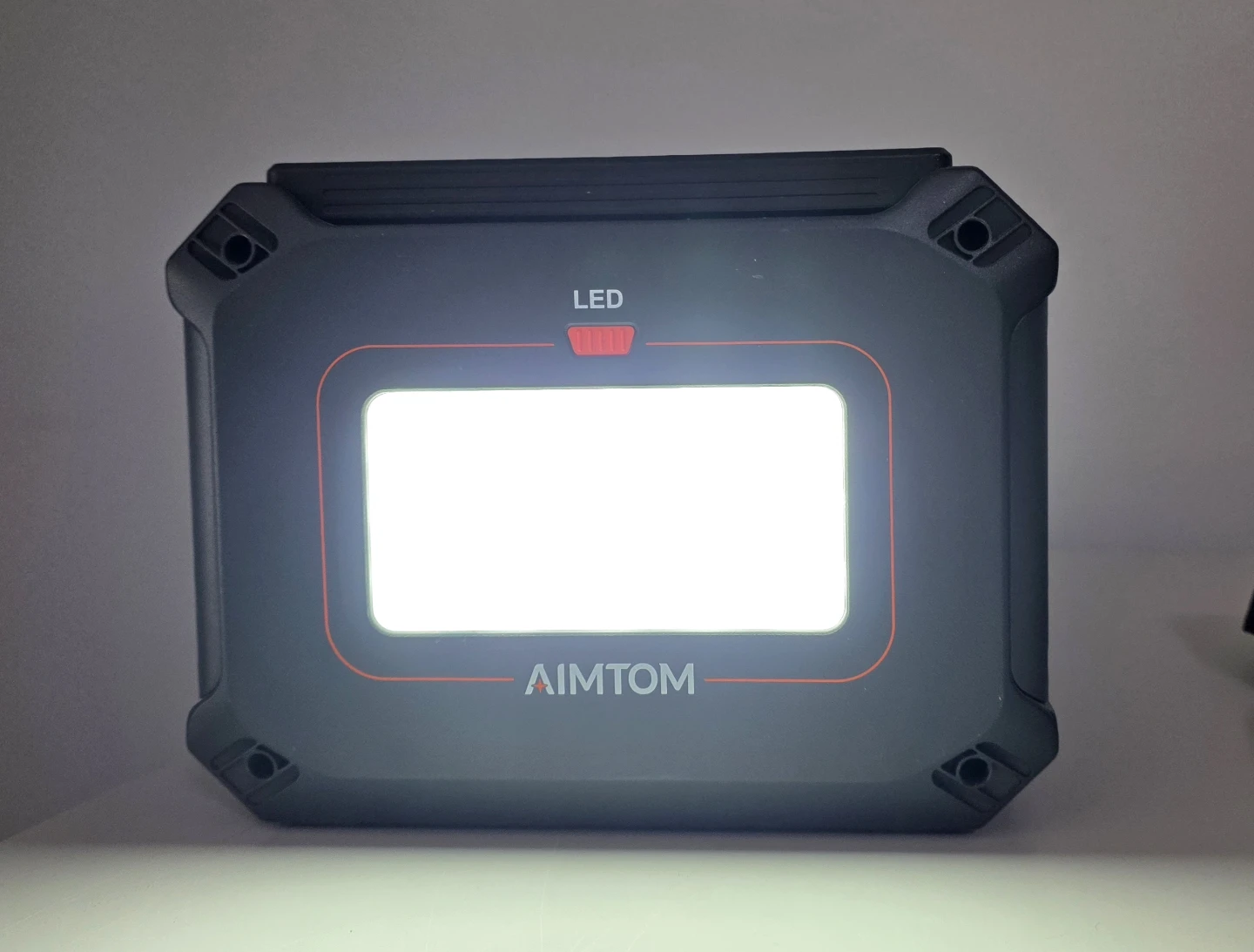 AIMTOM Portable Power Station & LED Work Light - photo 2