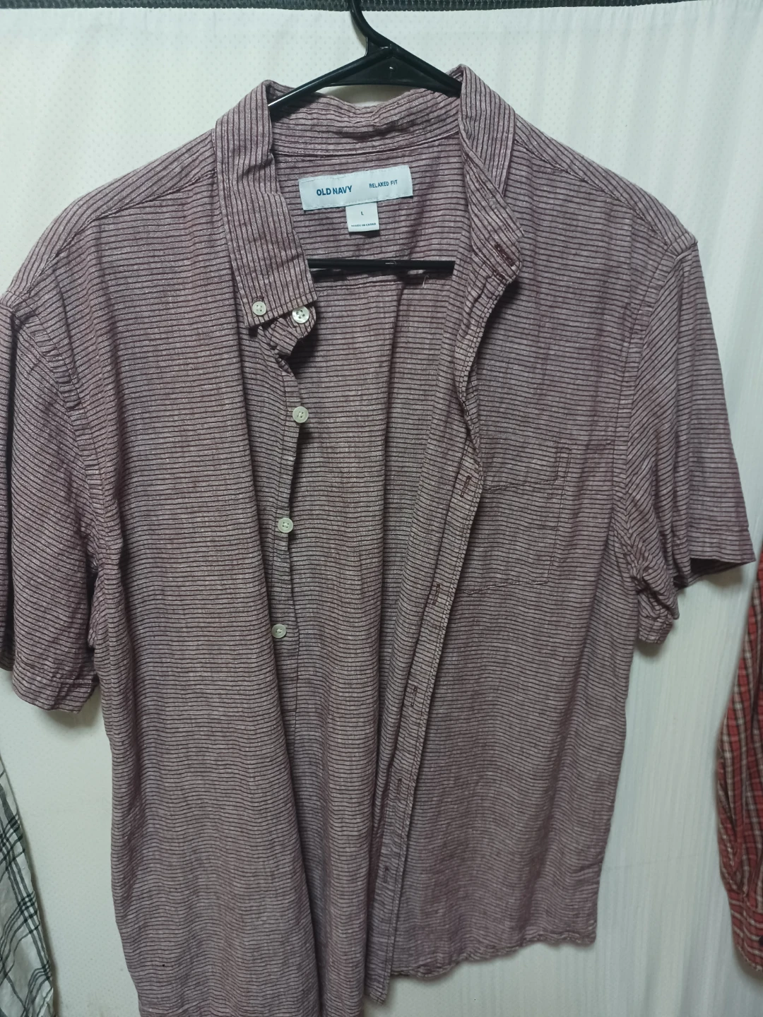 Old Navy Men's Striped Short Sleeve Button Down Shirt - Size L