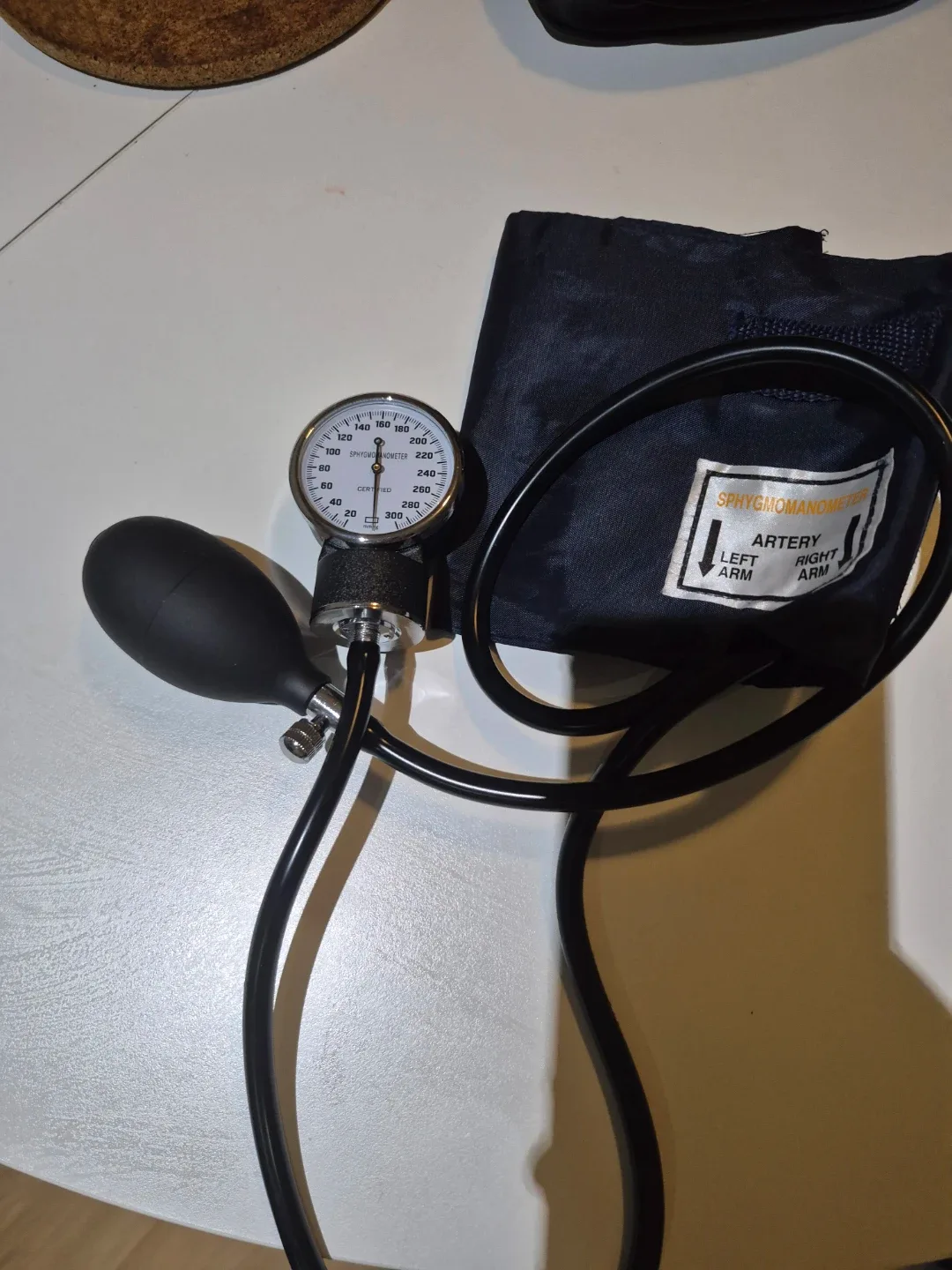 Manual Sphygmomanometer Blood Pressure Monitor
