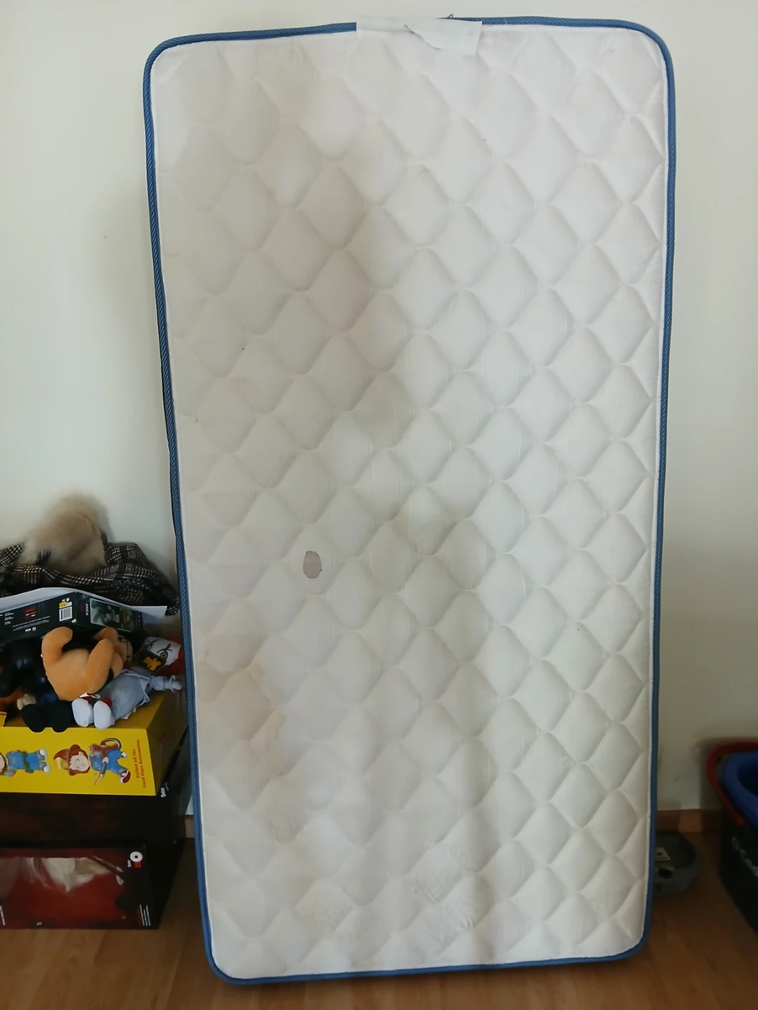 Twin Size Mattress - photo 5