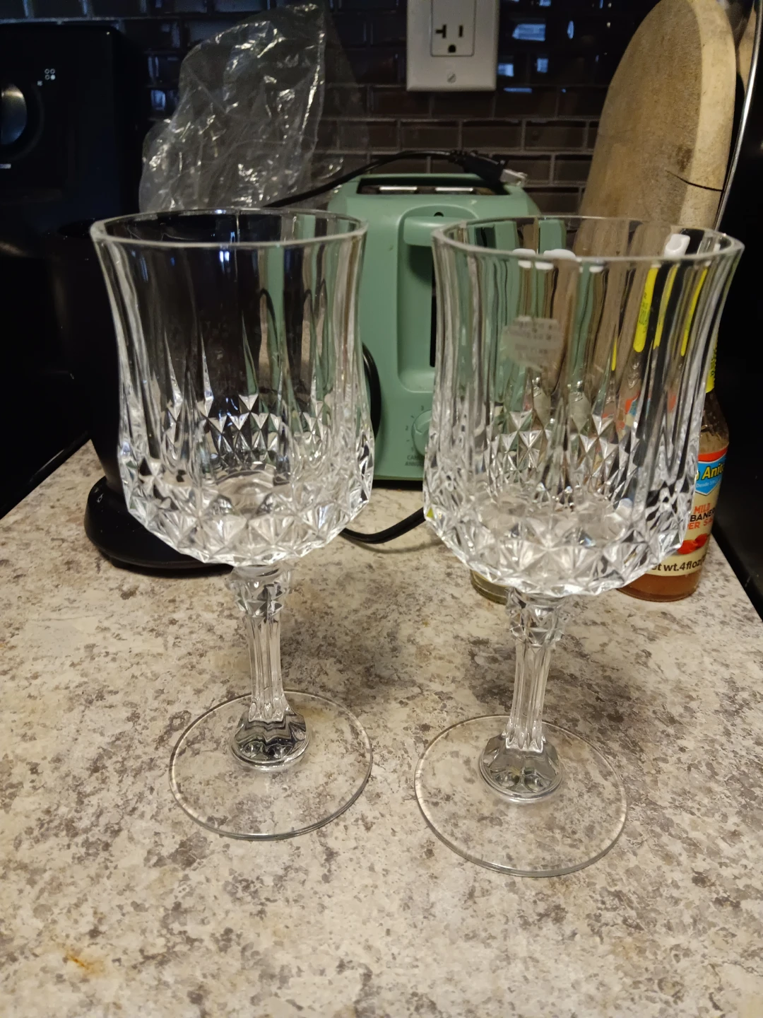 Set of 4 Crystal Wine Glasses