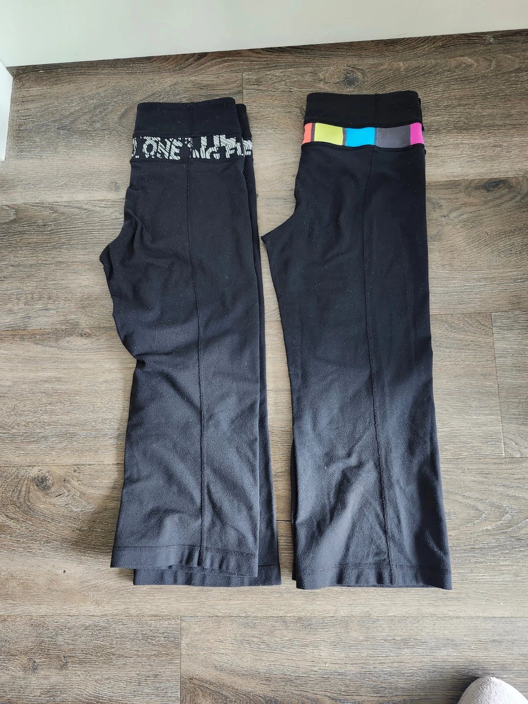 Lululemon Black Capri Yoga Pants - Size 4 - photo 3