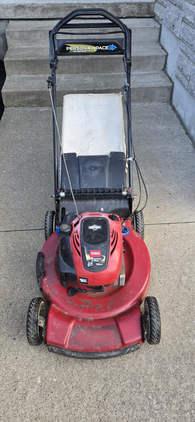 Toro Personal Pace Lawnmower - photo 2