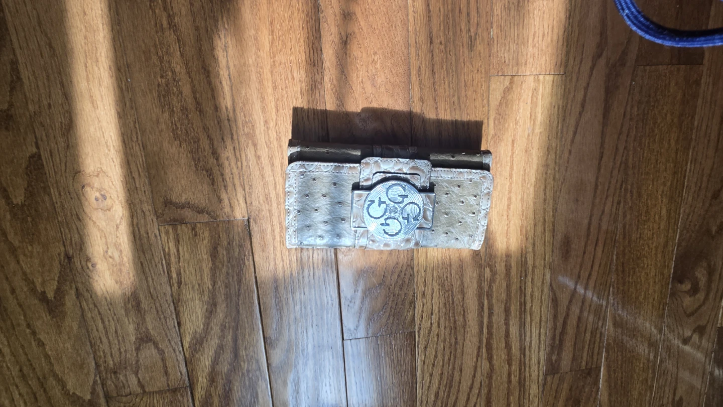 Guess Wallet& Tory Burch - photo 4
