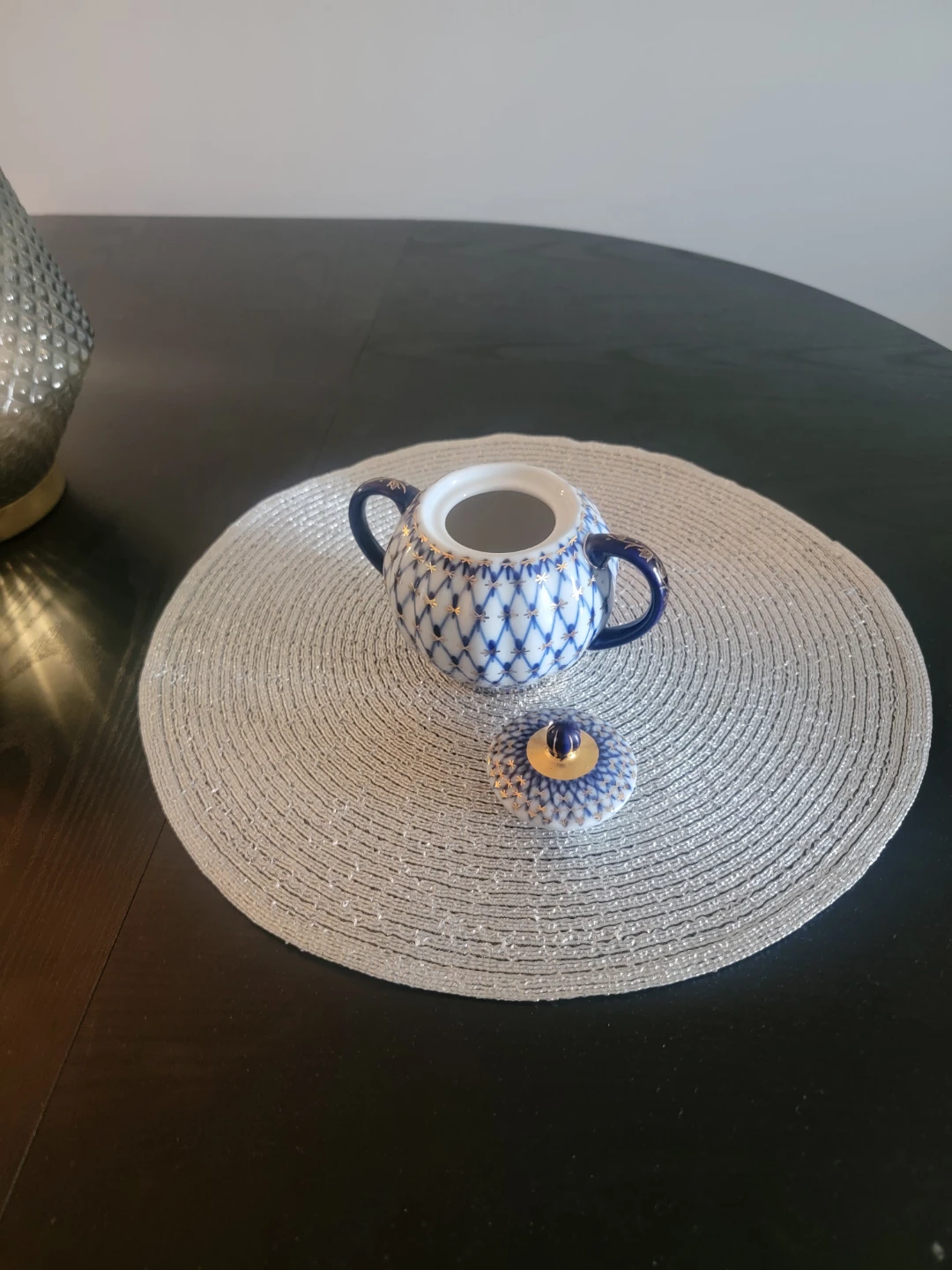 Lomonosov Blue and White Porcelain Sugar Bowl with Gold Trim - photo 3