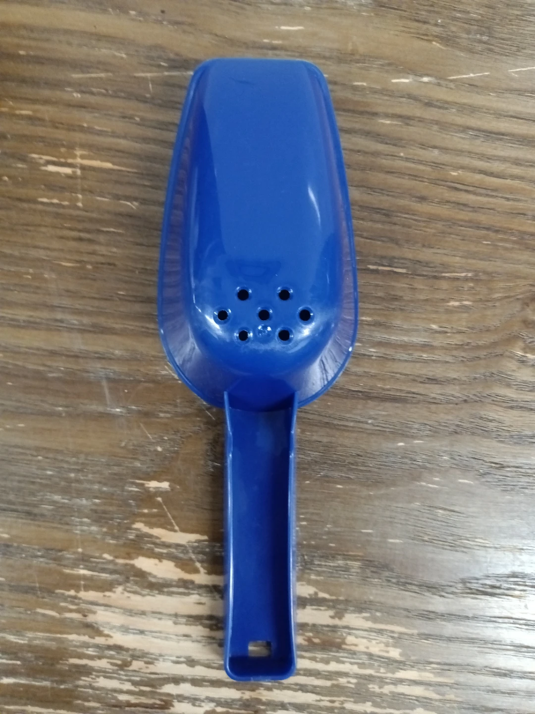 Blue Plastic Scoop with Holes - photo 2