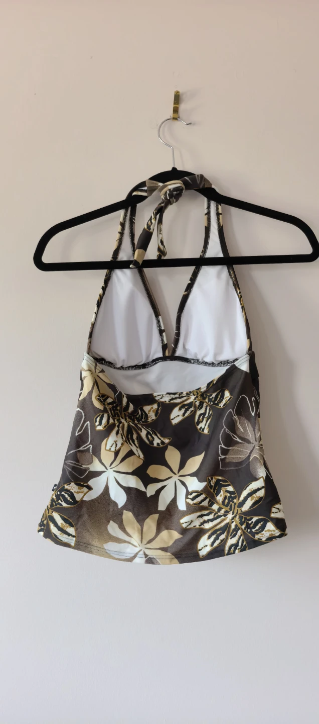 6 Way Beach Wrap and swim top - photo 5