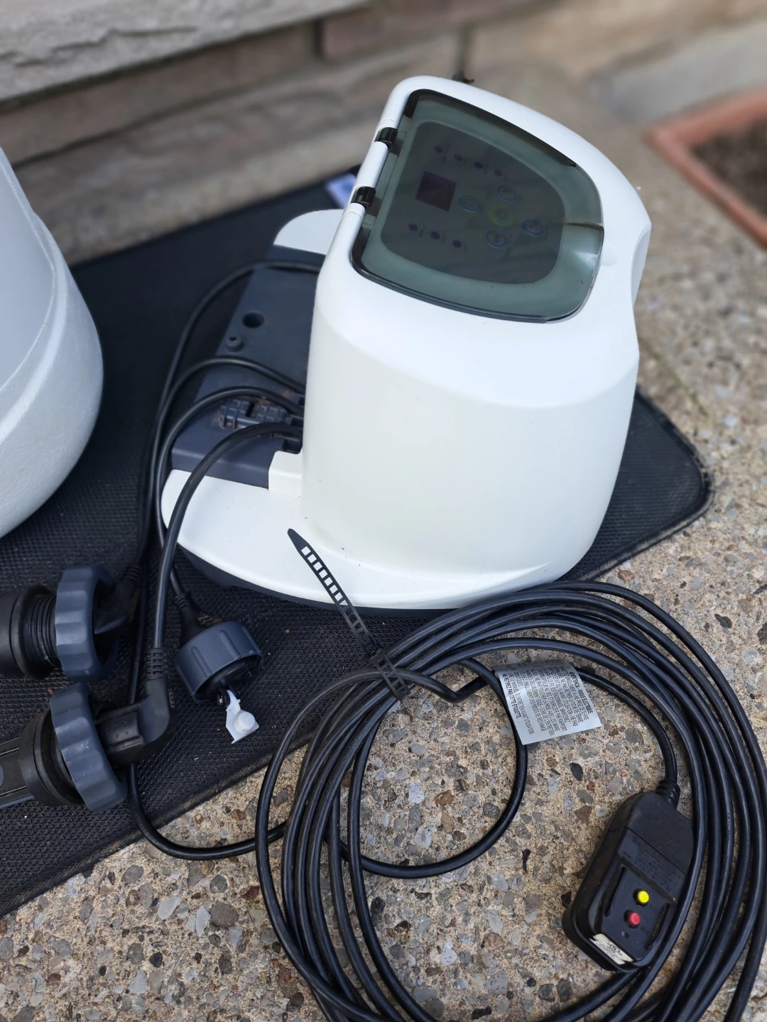 Pool Pump Set + - photo 4