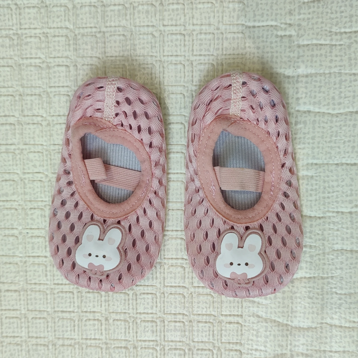 New Pink Bunny Mesh Baby Shoes - photo 2