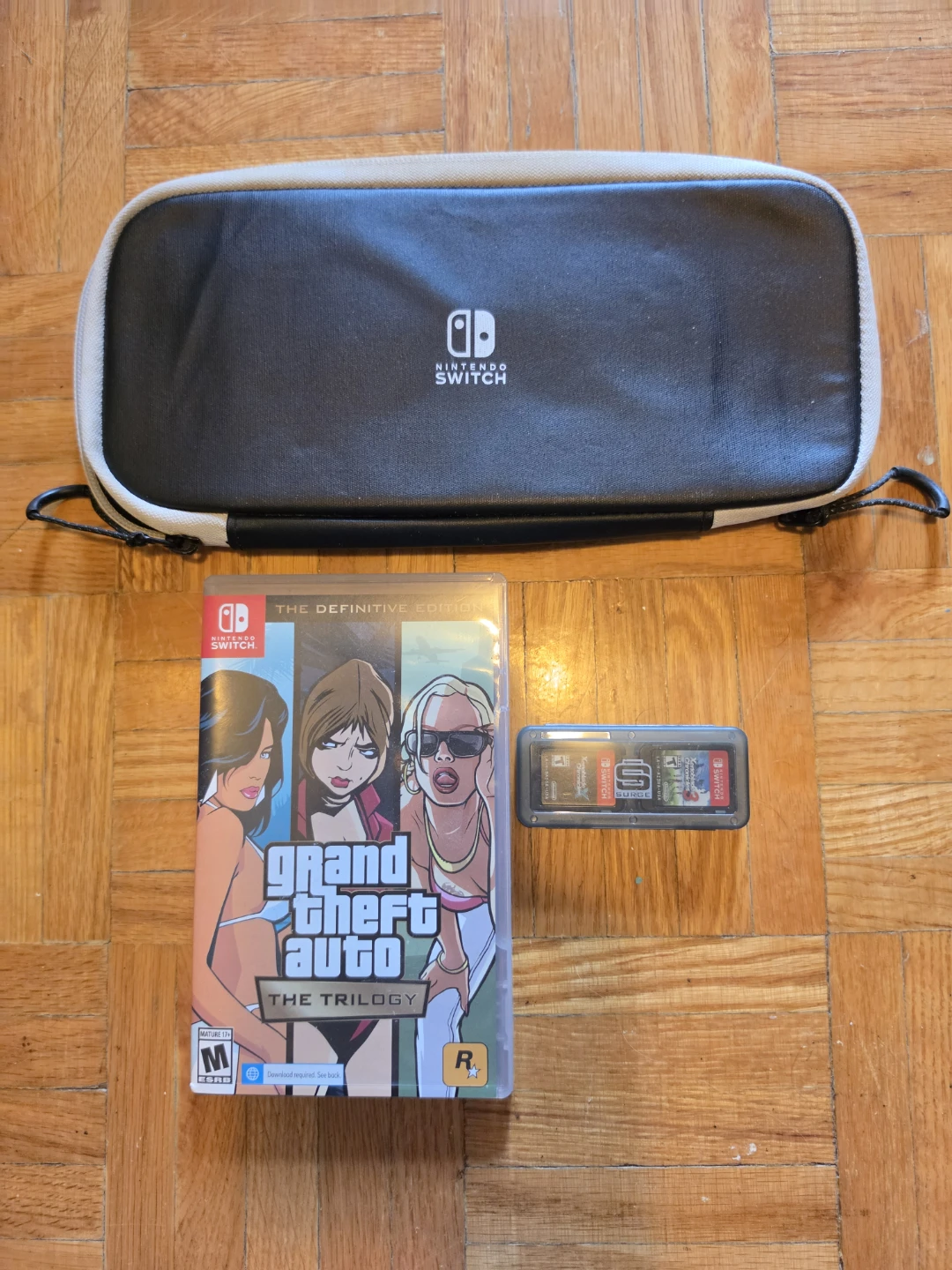 Switch OLED case & Switch Games - photo 3