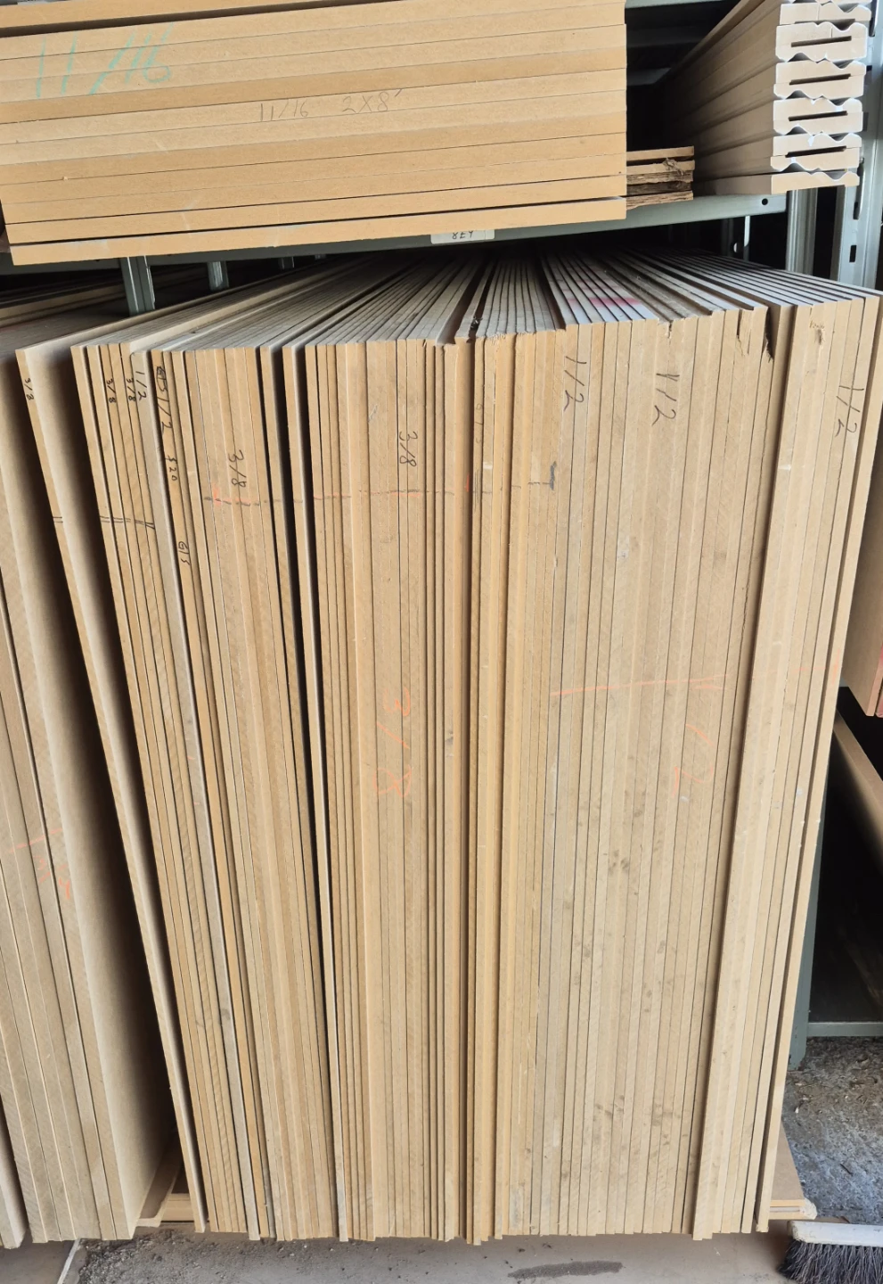 3/4 " mdf sheats $35 ea - photo 2