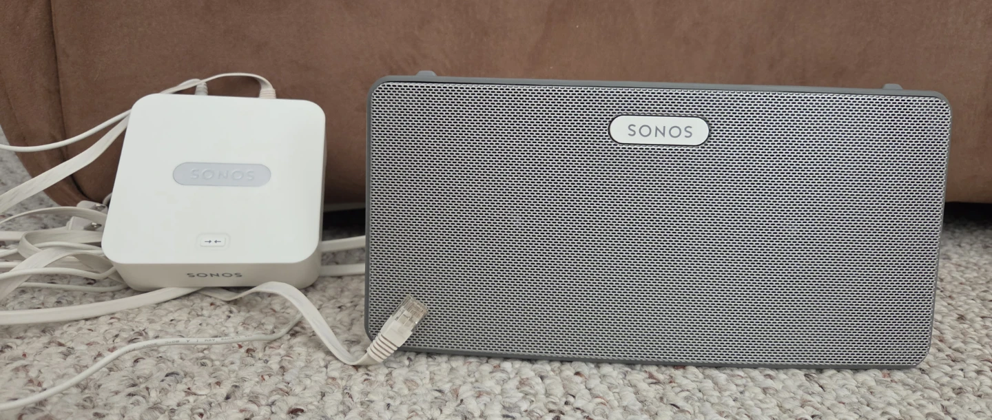 Sonos Play:3 Wireless Speakers & Sonos Connect Bridge - photo 2