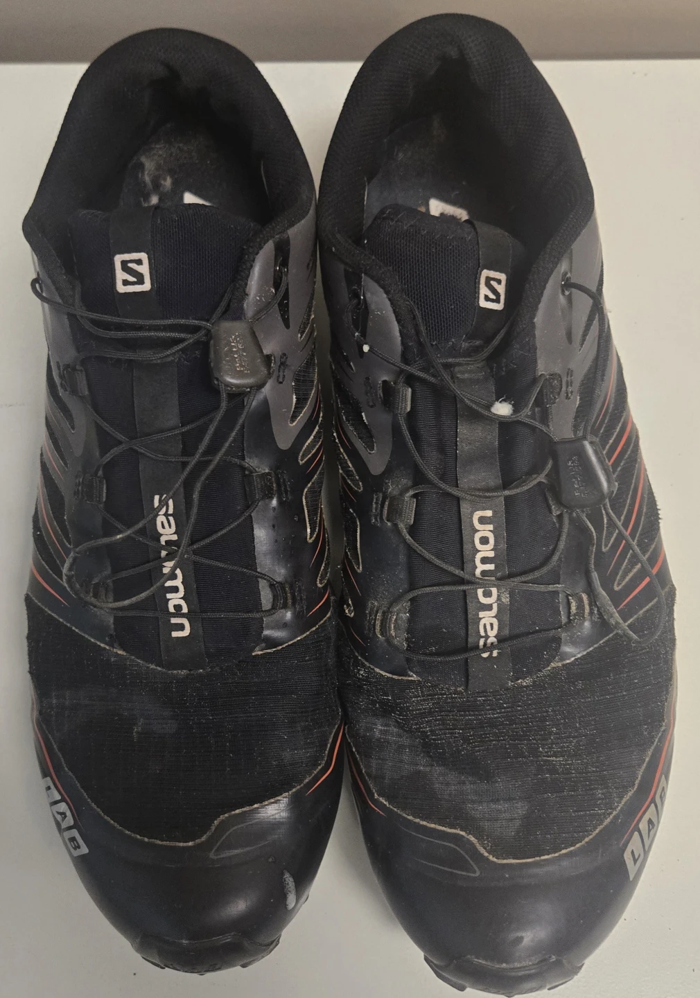 Men's Salomon Hiking/speed trail running Shoes. Size 13.