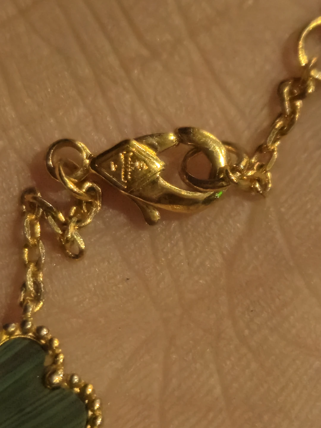 Van cleef and arpals authentic bracelet with Malachite Inlay - photo 3