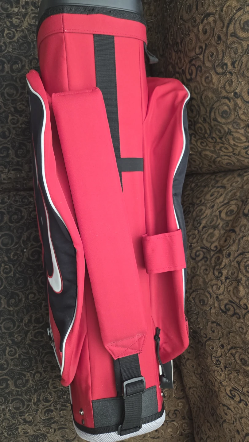Nike 14-way cart golf bag in black and red and 2 golf clubs - photo 4