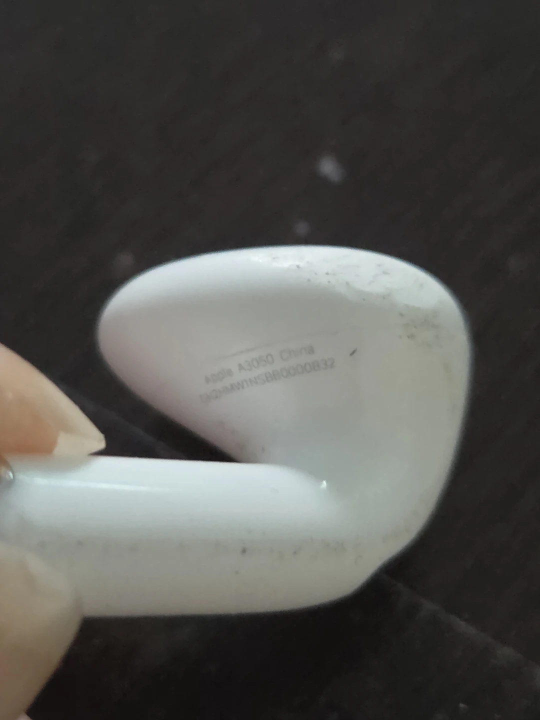 Apple AirPods 4 (Right Earbud) - photo 5
