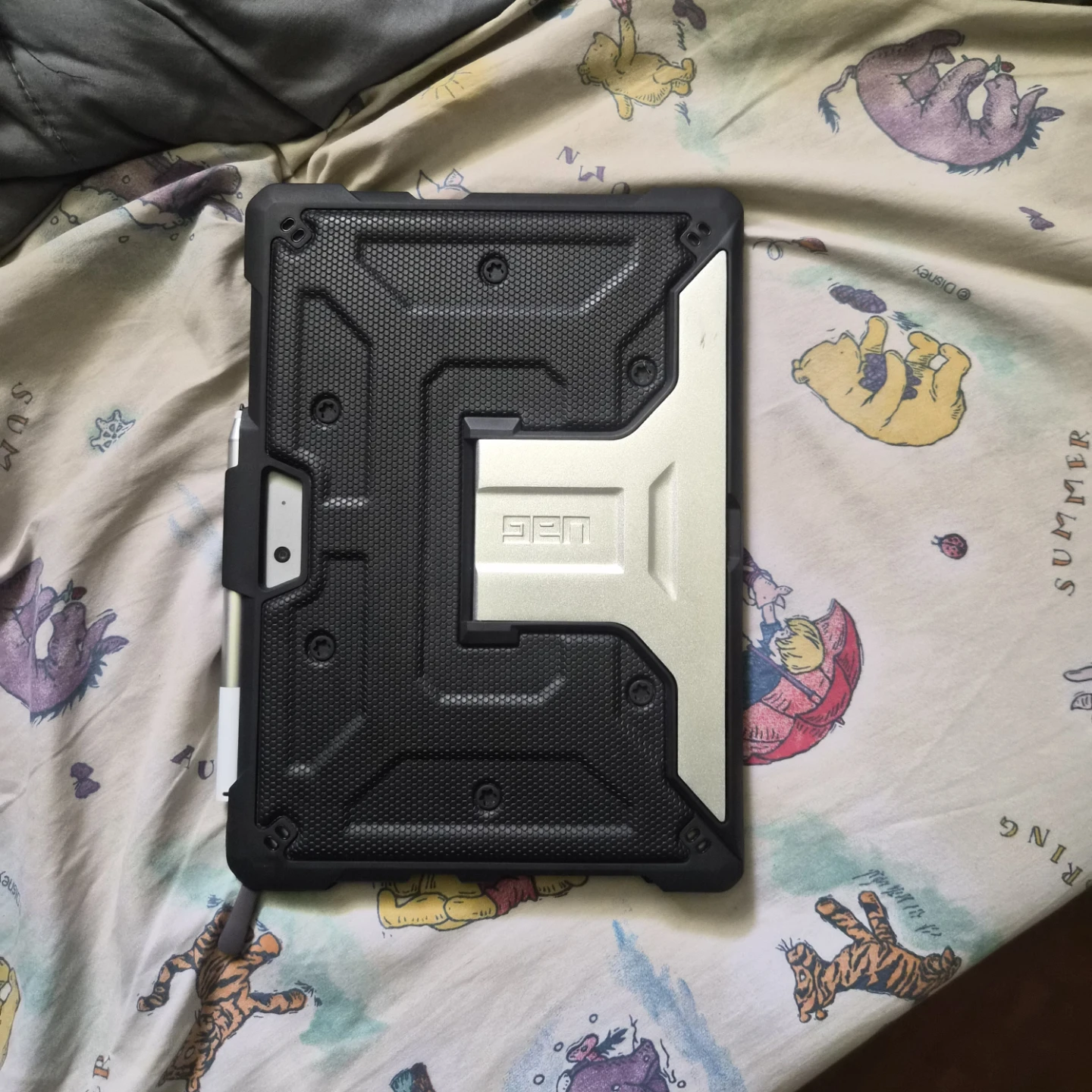 Microsoft Surface Go 2 UAG Case with Keyboard