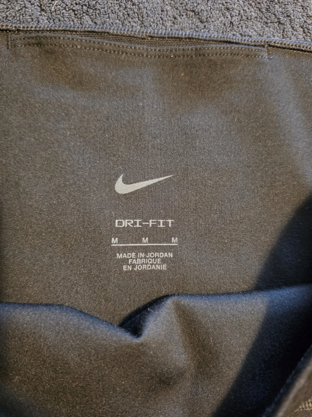 Leggings/shorts/pants/lululemons - photo 2