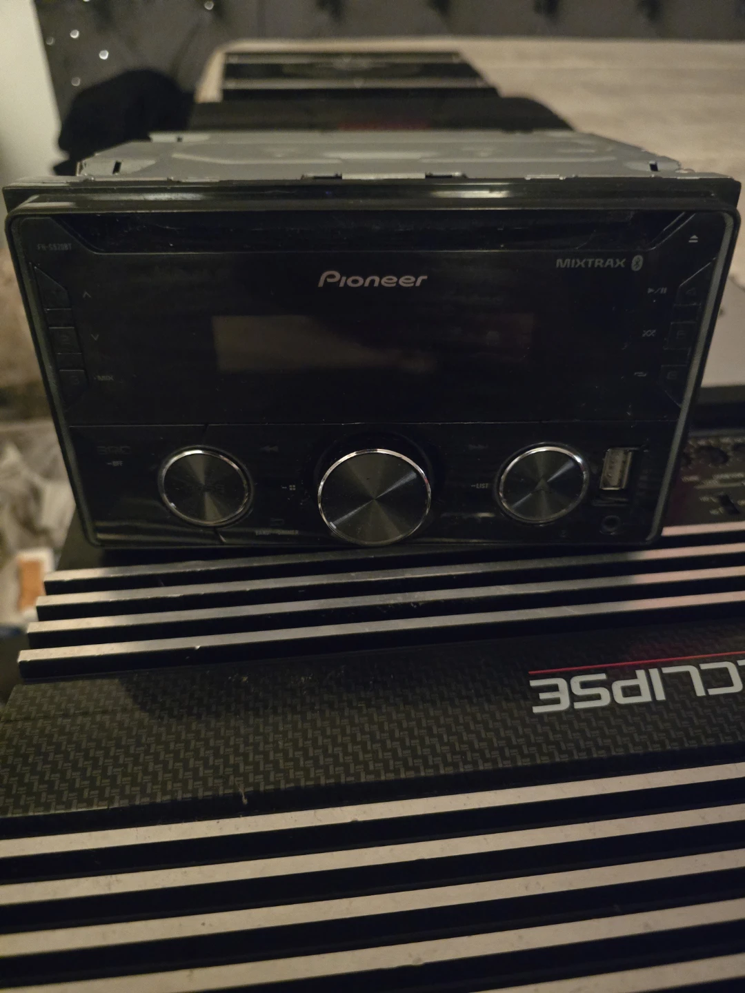 Pioneer GM-A6704 4-Channel Amplifier - photo 3