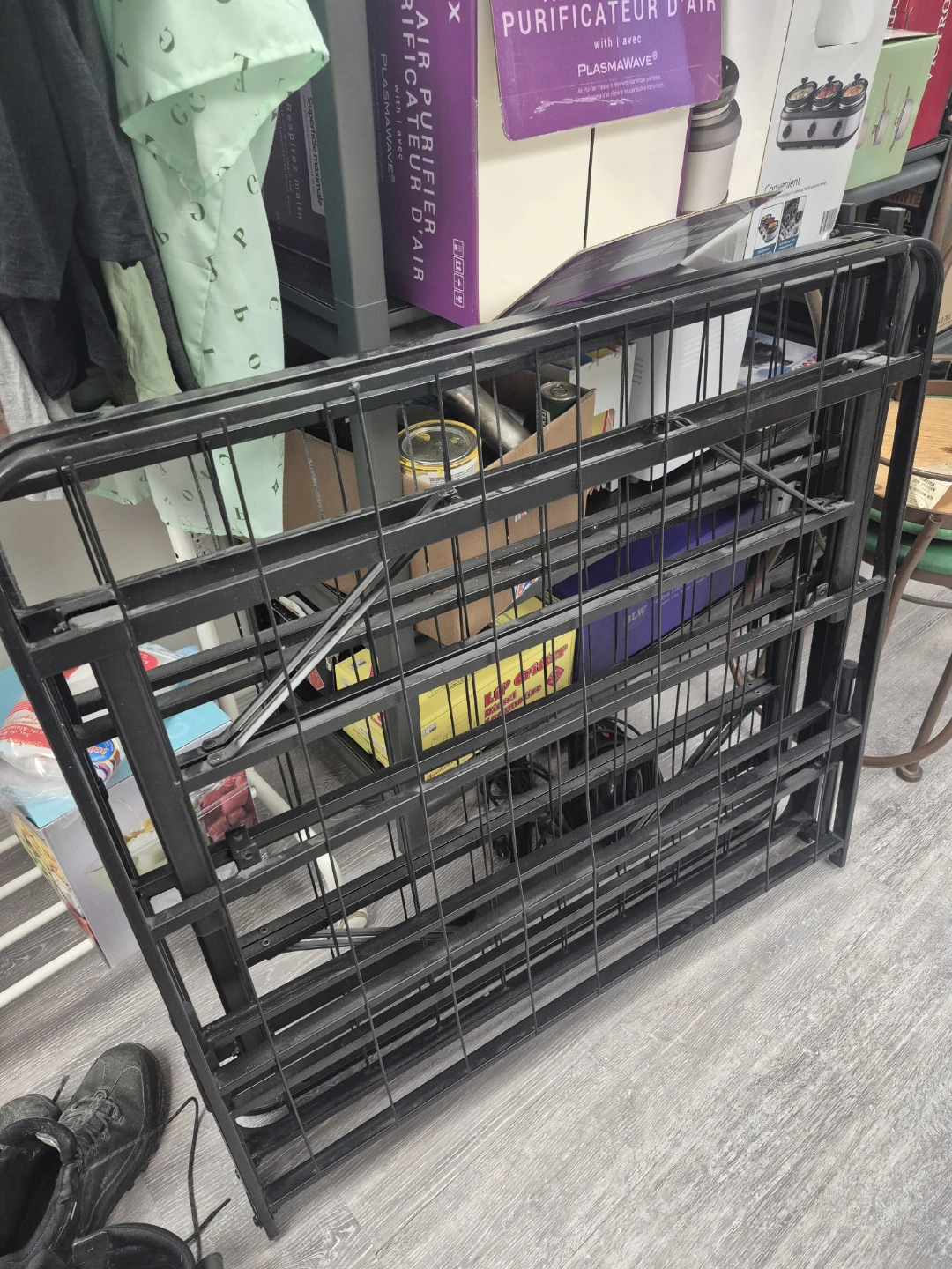 Black Metal Folding Bed Frame