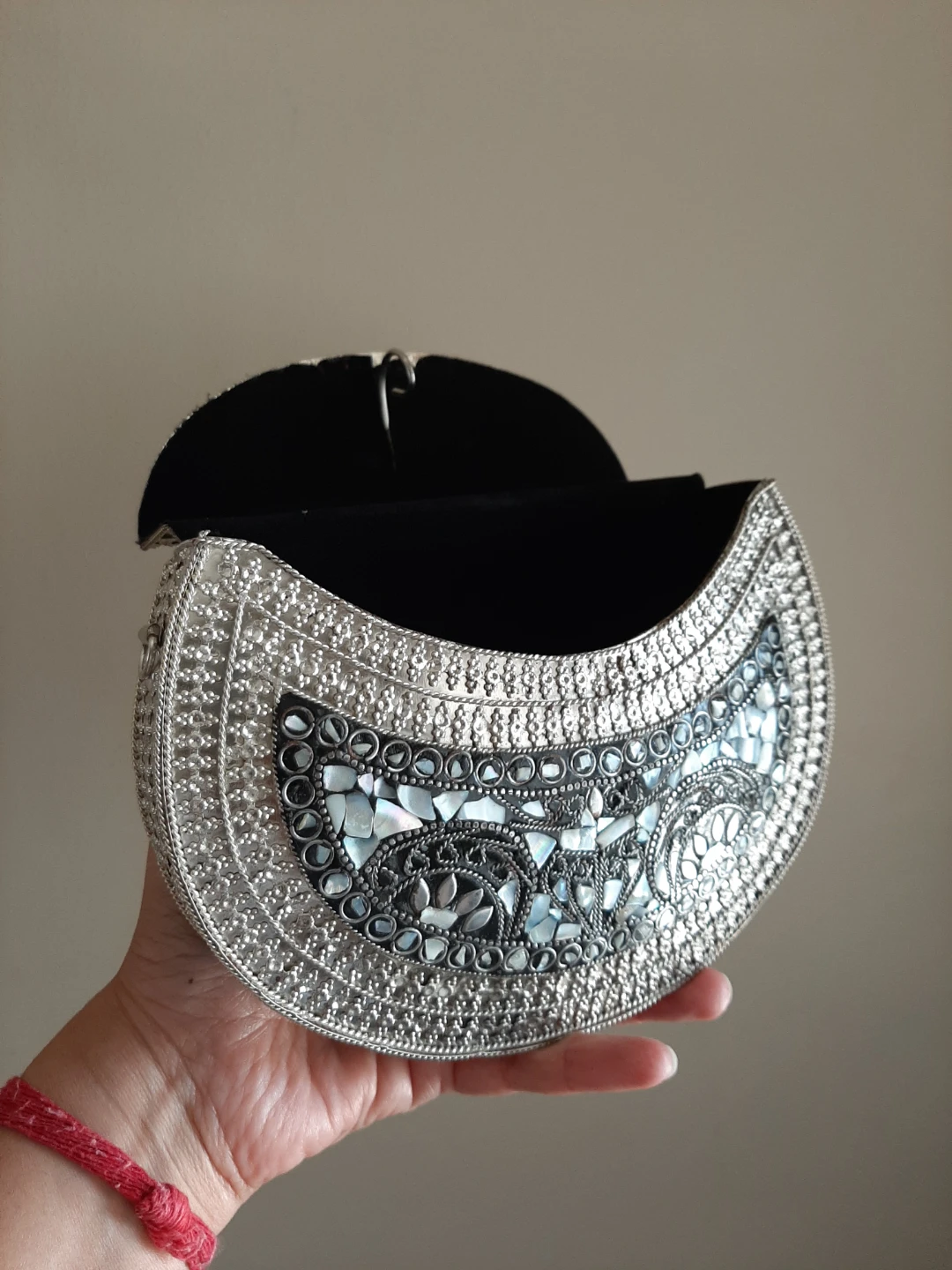 Silver Clutch Bag with Mother of Pearl Inlay - photo 4