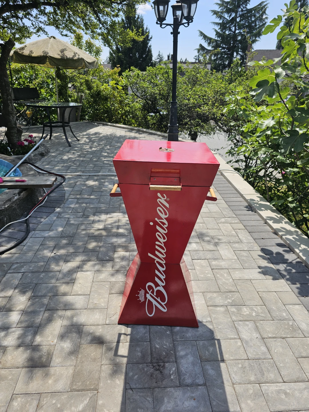 Budweiser Red Barbecue Grill