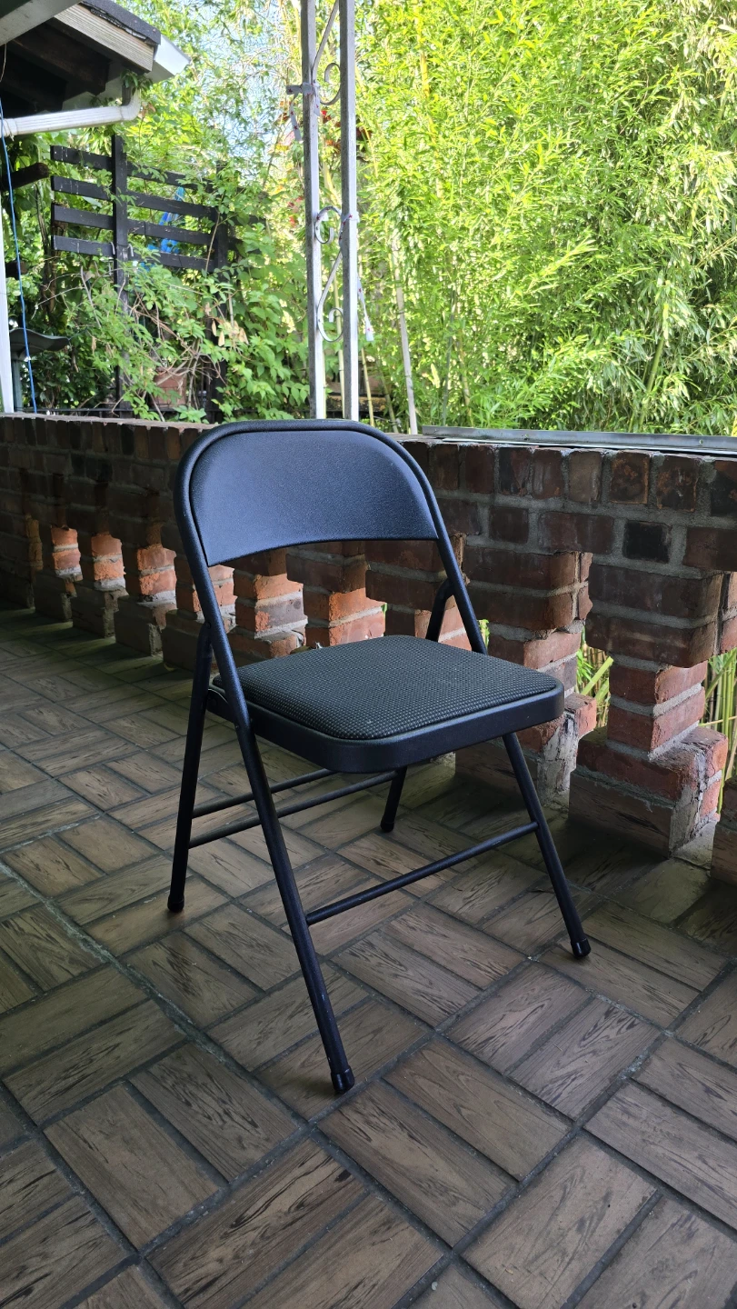 Mainstays Black Folding Chair