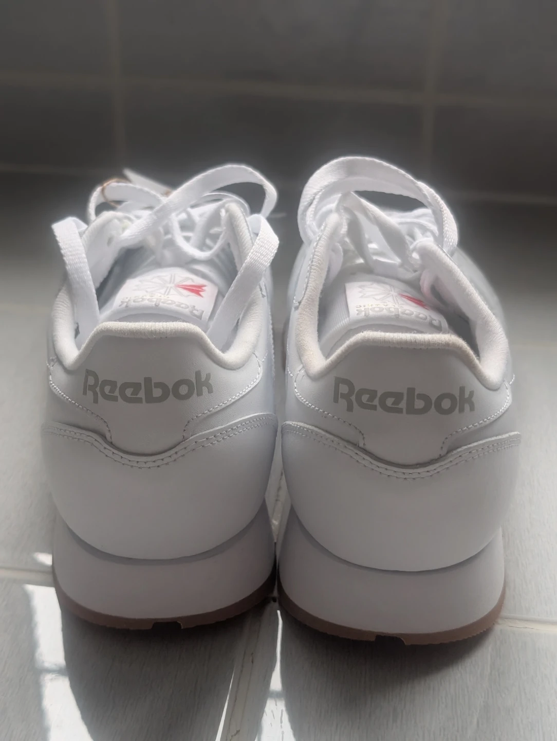 Reebok Classic Leather White Sneakers Men's Size 10 - photo 4