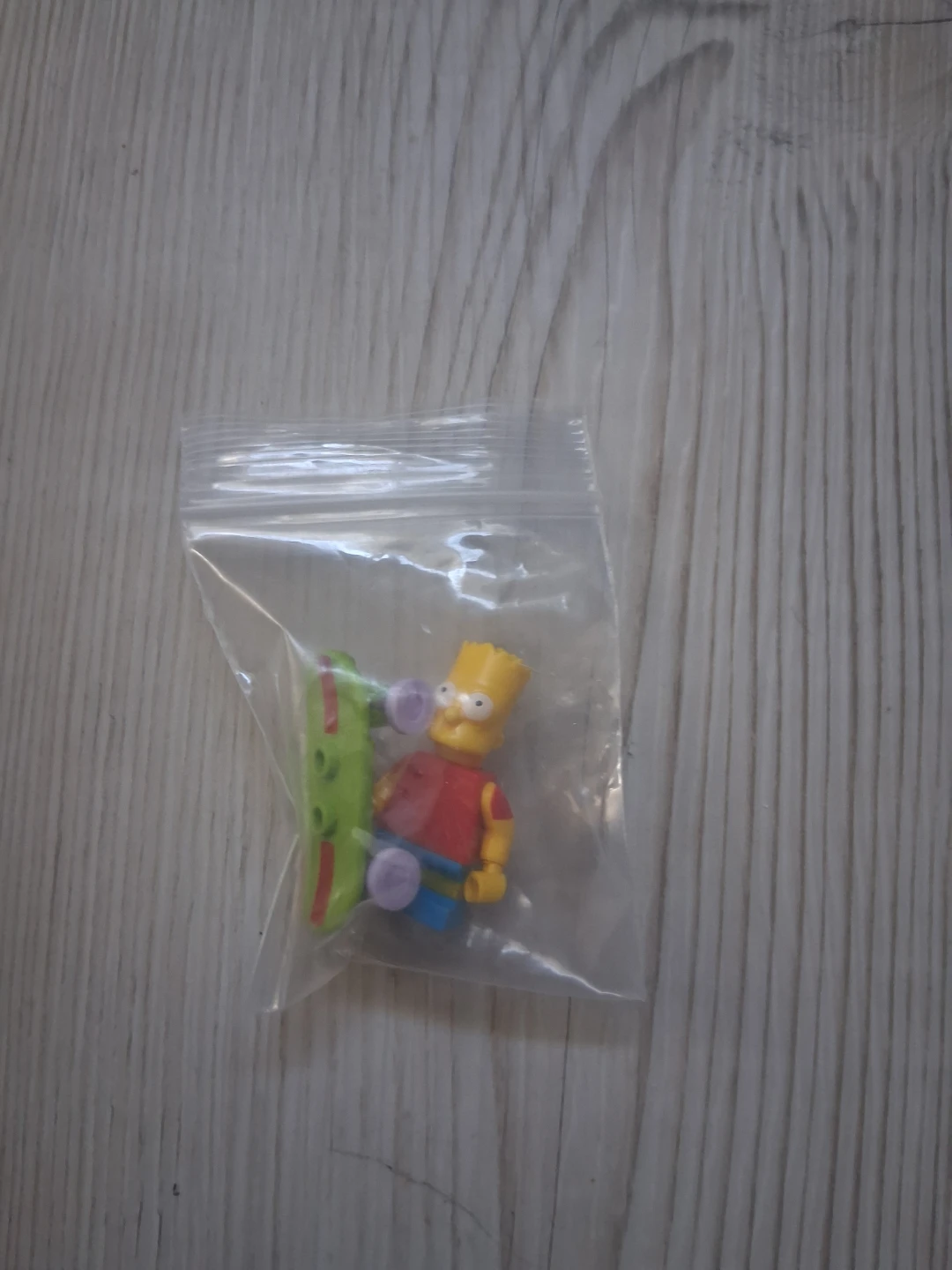 Simpsons Lego characters and  accessories bag charge of 30$ - photo 5