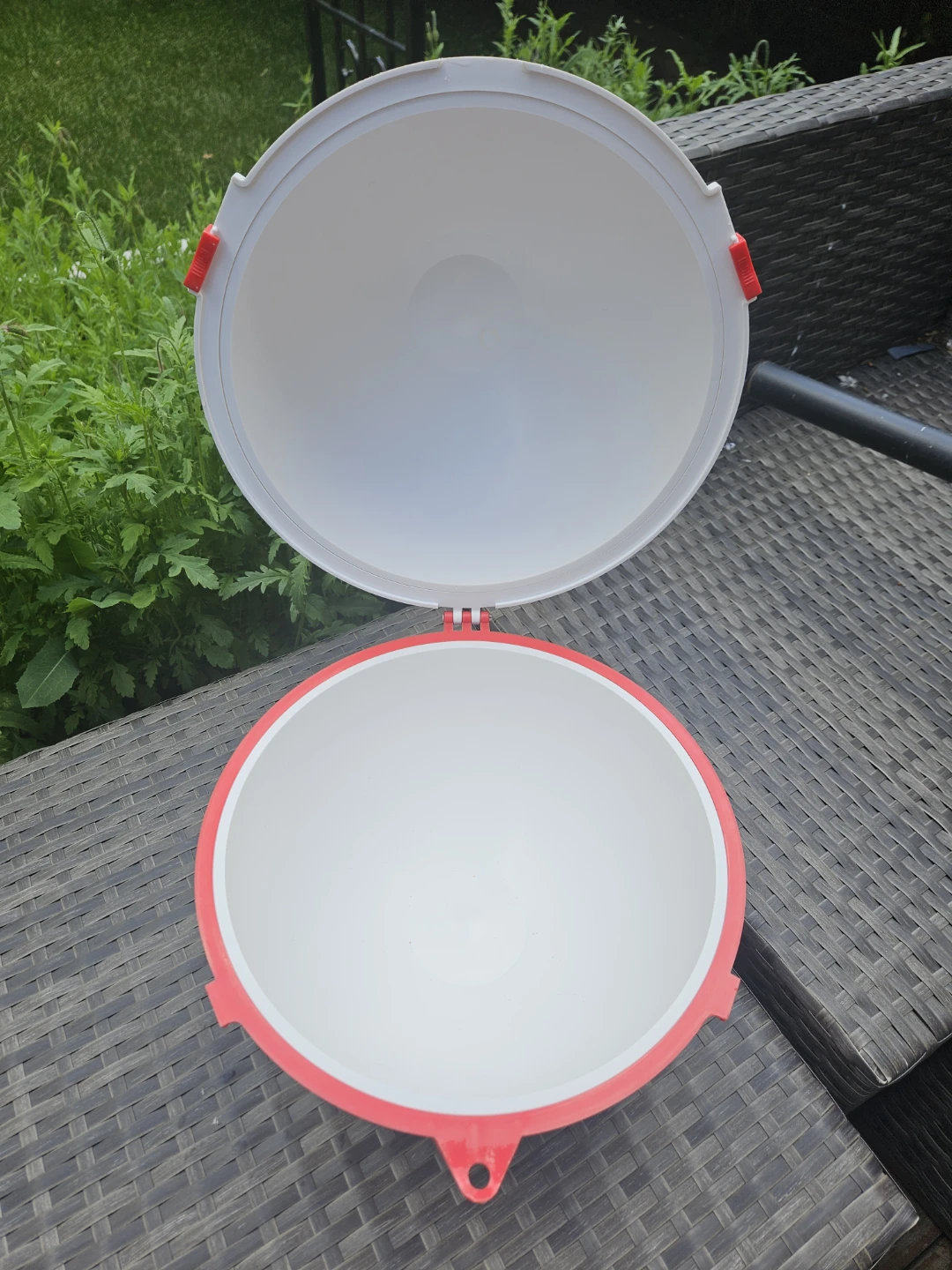 The Big Bobber Floating Cooler - photo 3