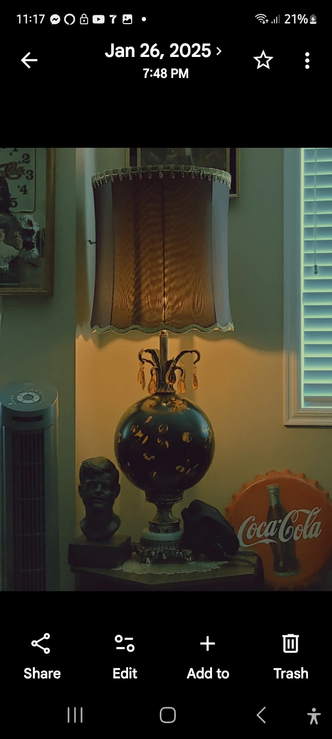 Decorative Table Lamp with Ornate Base - photo 2