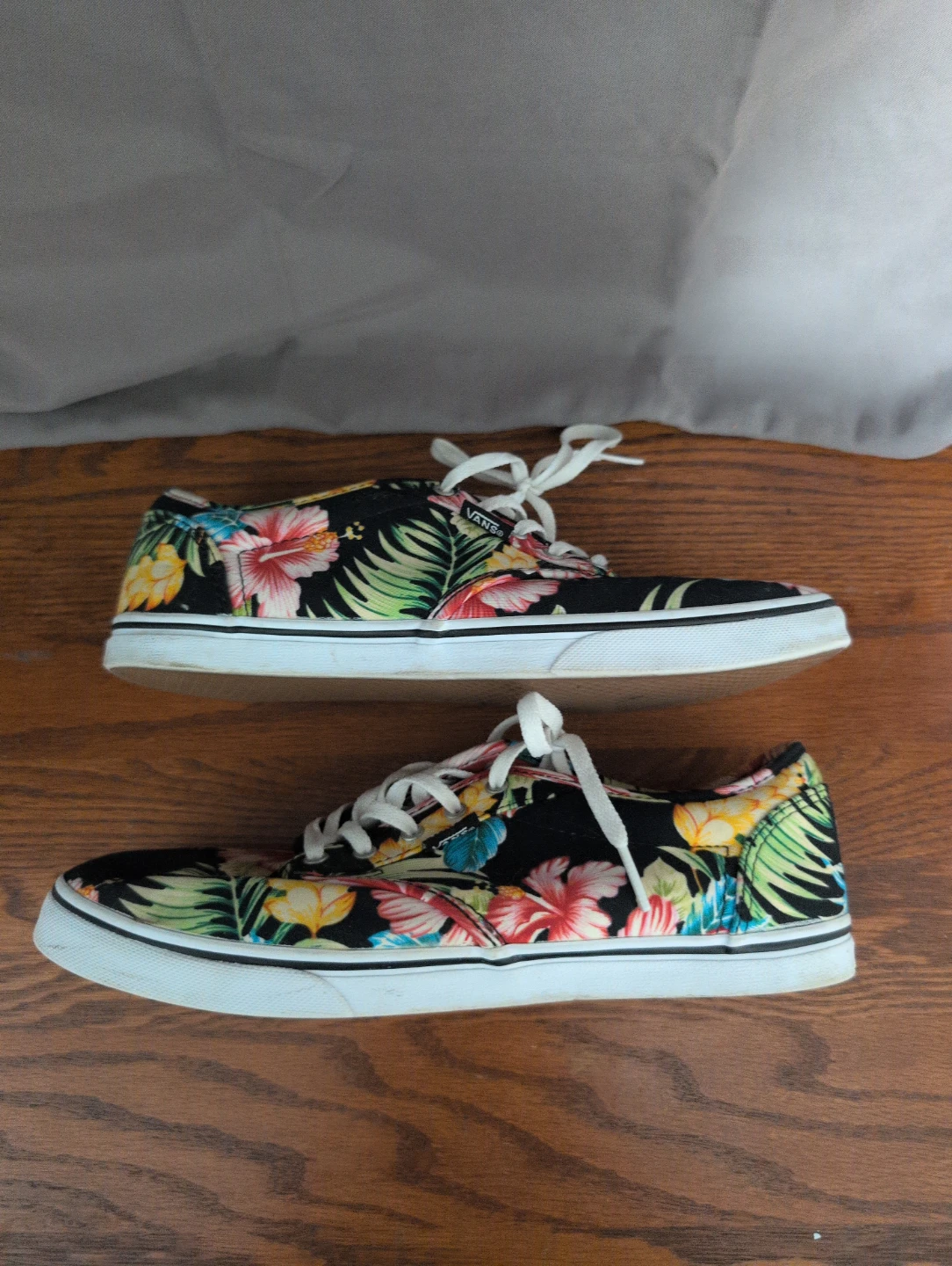 Vans "Tropical" Low Top Sneakers - photo 4