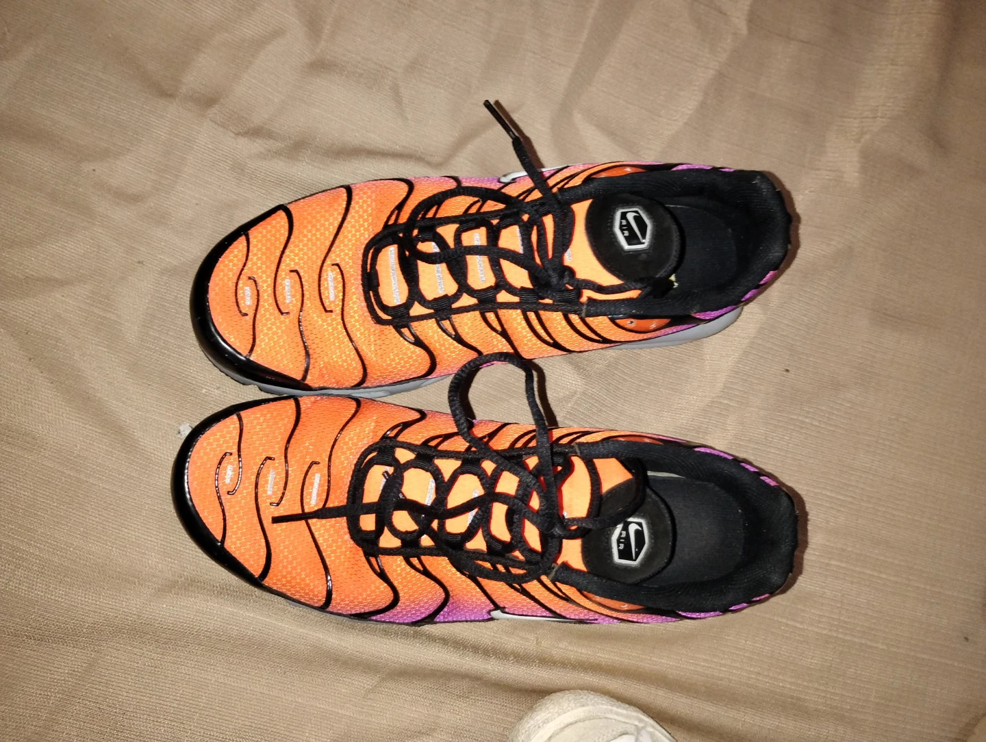 Nike Air Max Plus TN SE Size 10.5
