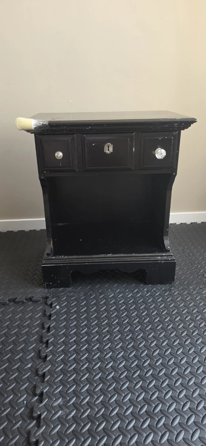 Black Nightstand - photo 3